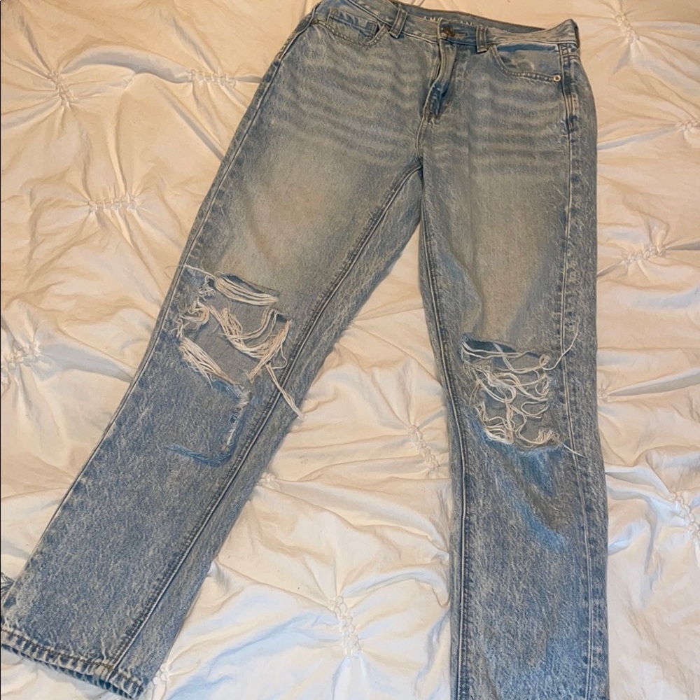 American Eagle - Mom Jean - size 00- NWOT